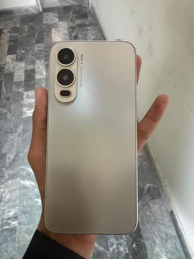 Itel city 200