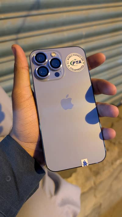 Apple iPhone 13 Pro