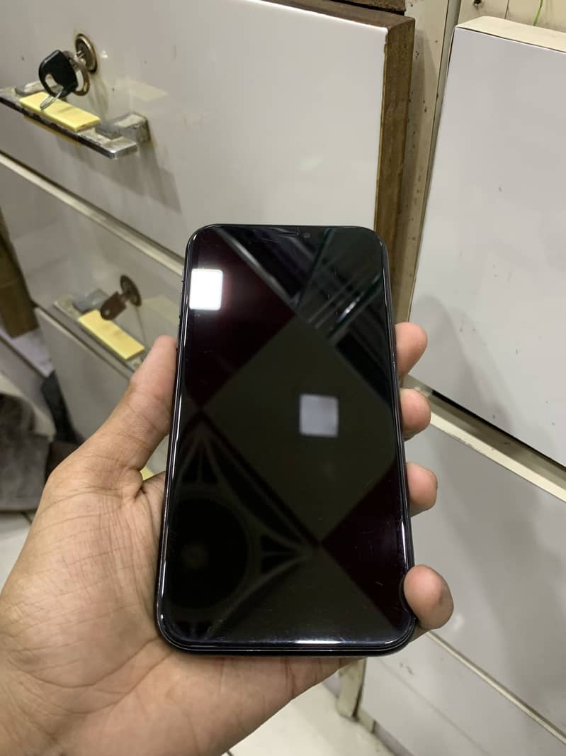 Apple iPhone 11 2
