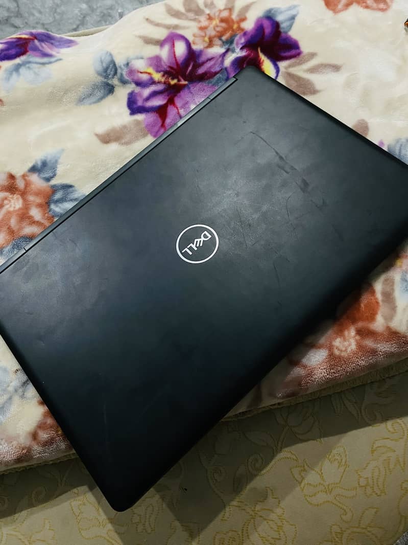Dell precision 3530 1