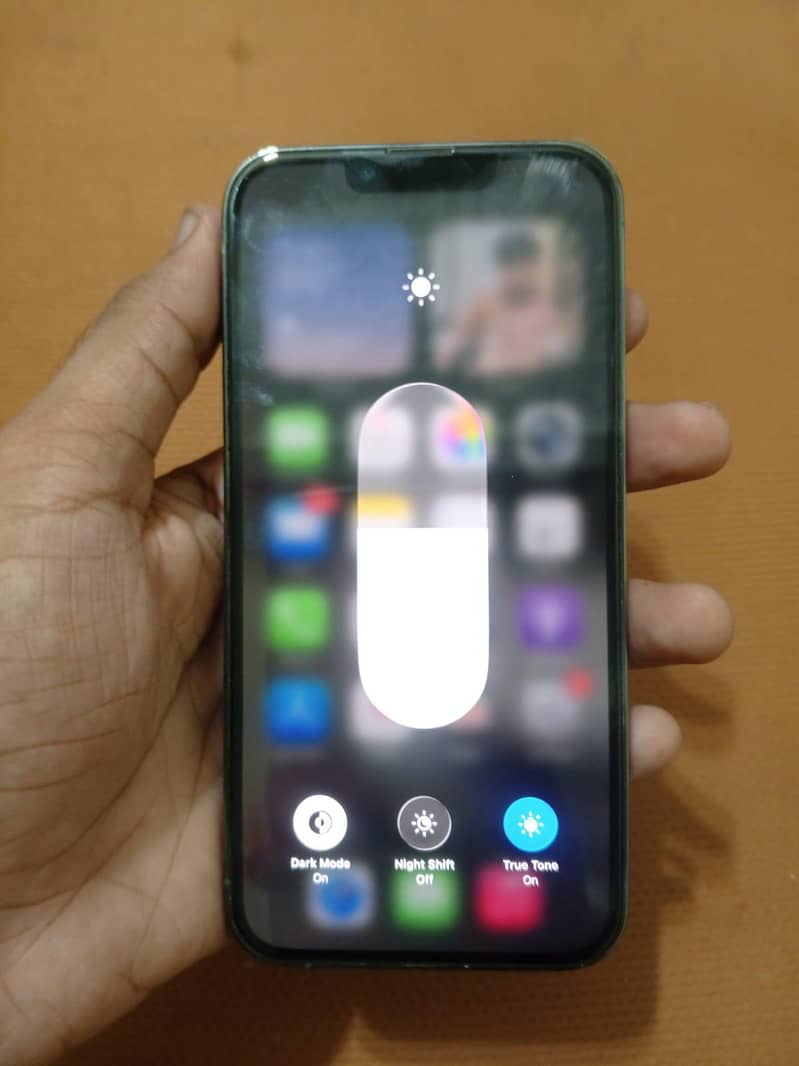 Apple iPhone 13 Pro 2