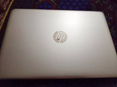 HP ELITE BOOK 840 G3