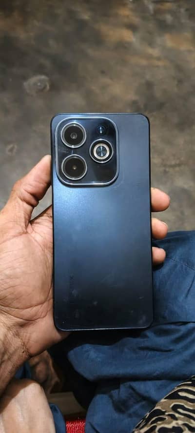 Infinix Hot 40i