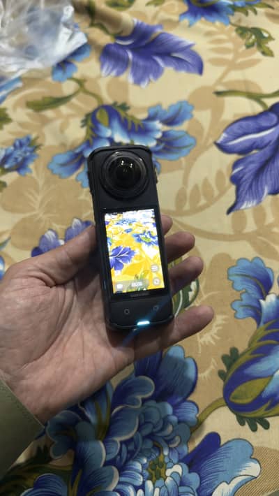Insta360