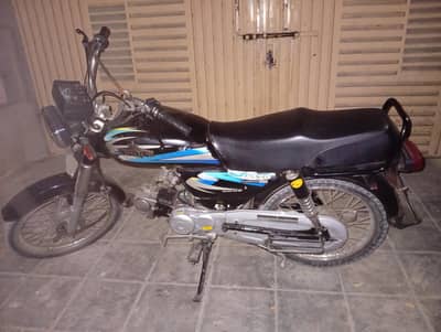 Unique CD 70 – 2019 Model | Well Maintained