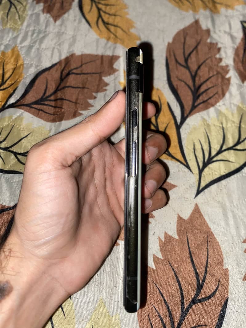Google Pixel 6a 1