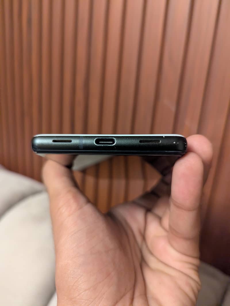 Google Pixel 6a 4