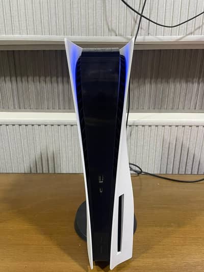 PlayStation 5 850GB good condition