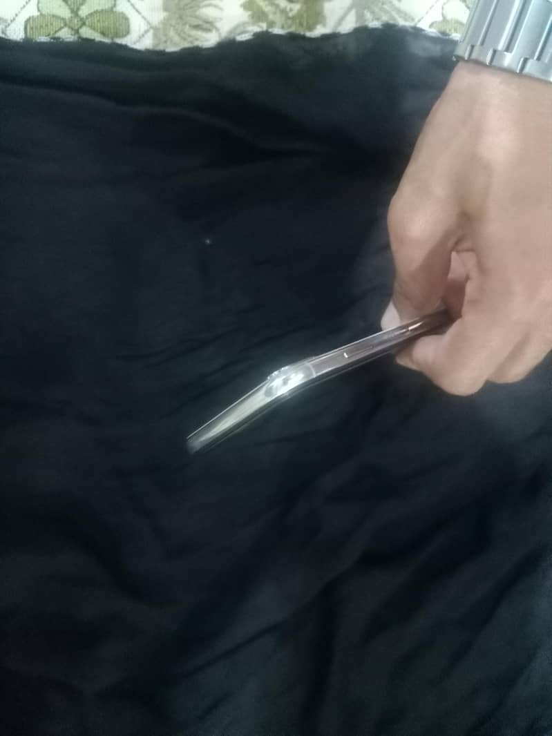 Apple iPhone X 5