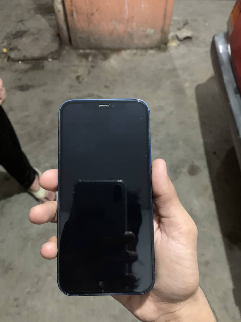 iPhone 12 1