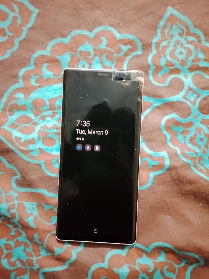 Samsung Mobile Note 9 1