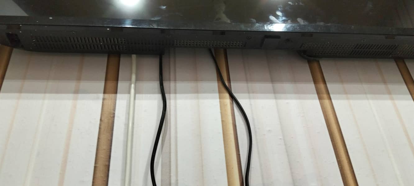 Haier LED 2