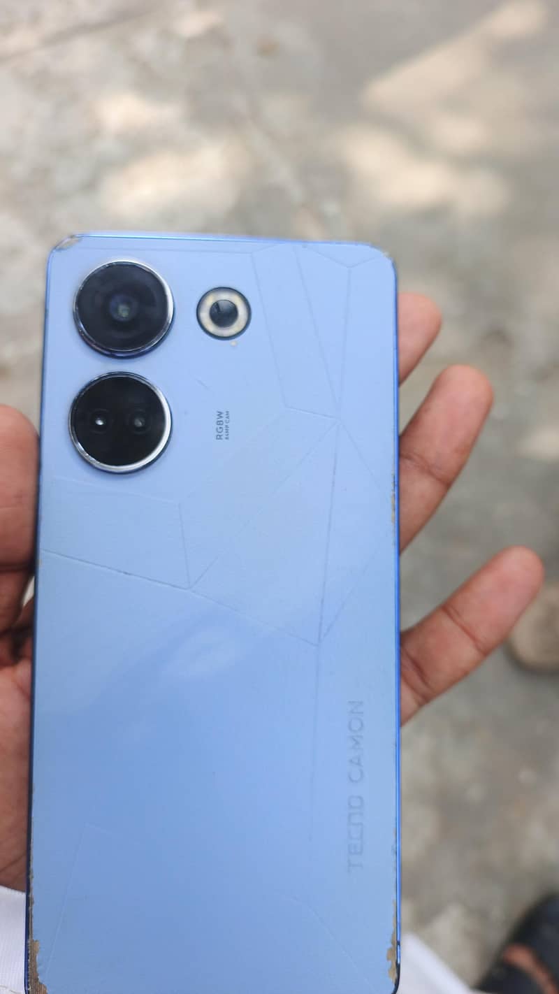 Tecno CAMON 20 0