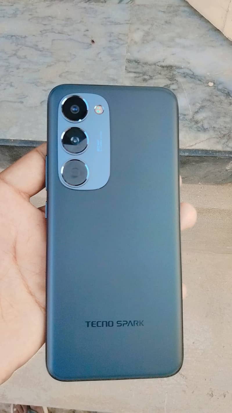 Tecno spark 40 Pro plus 1