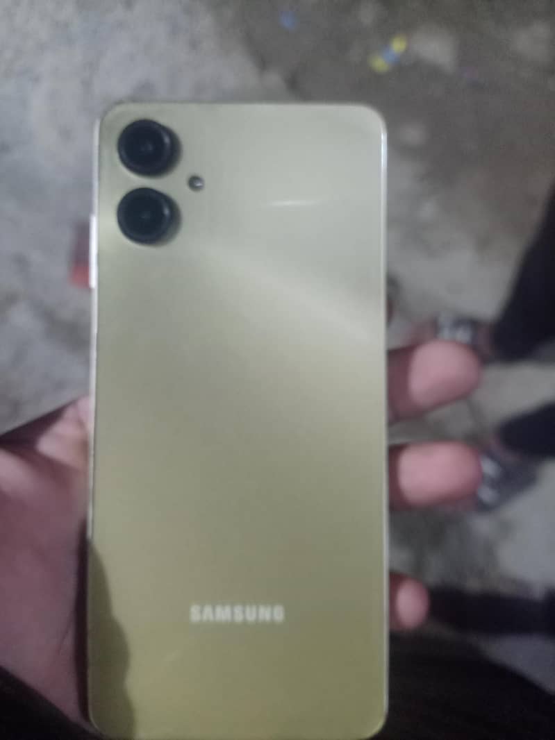 Samsung Mobile A06 3