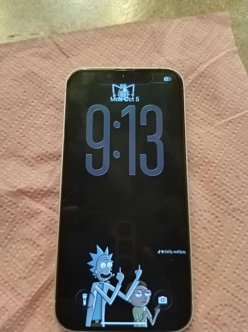 Apple iPhone 14 4
