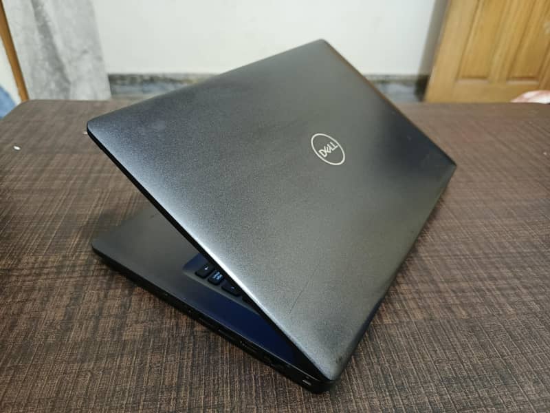 Dell  5400 1