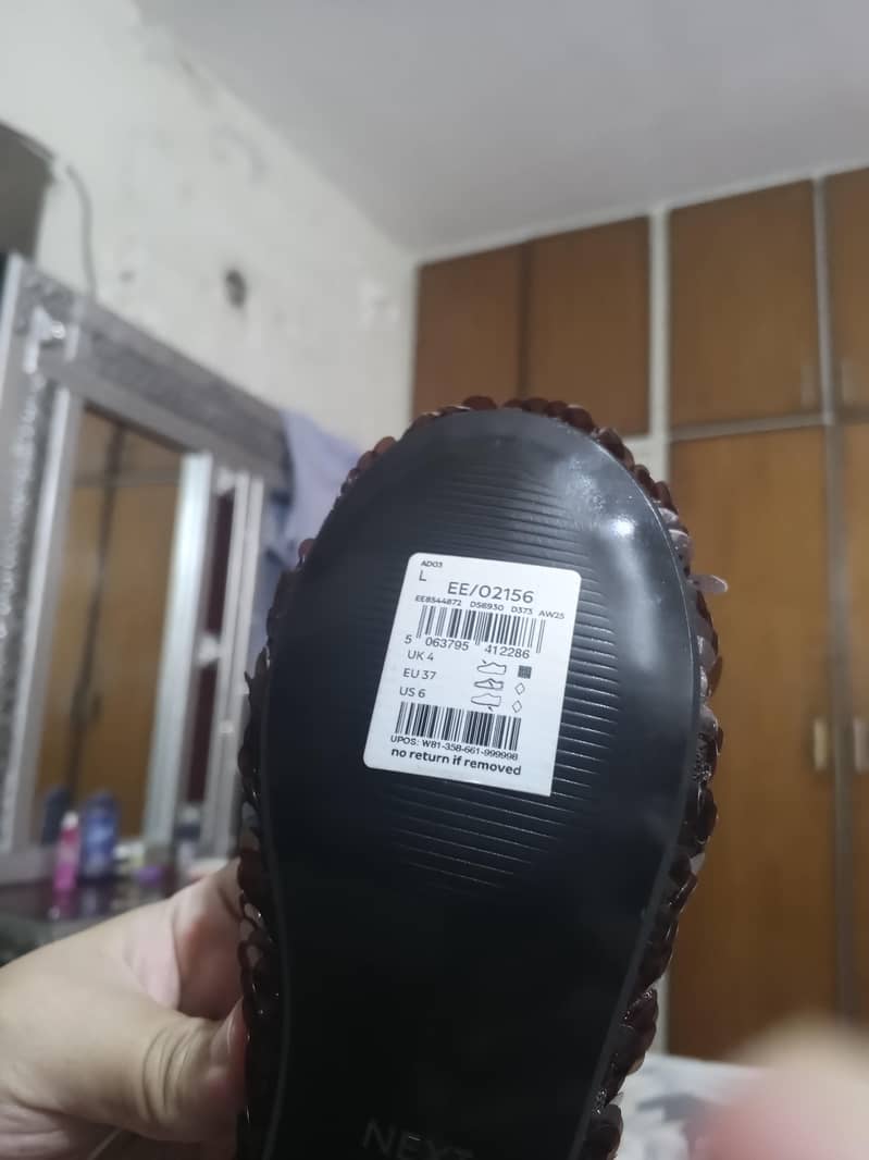 NEW UK 2