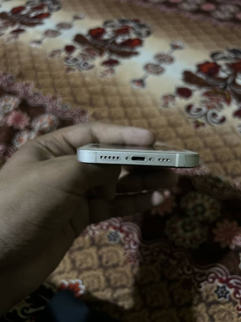 Apple iPhone 12 2