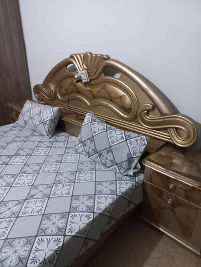 king Size Double Bed and Dressing Table Deco Paint for Sale