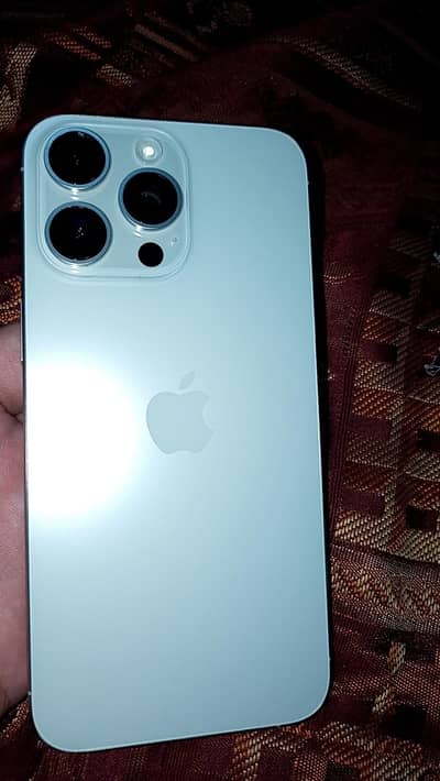 Apple iPhone 15 Pro Max 100bh