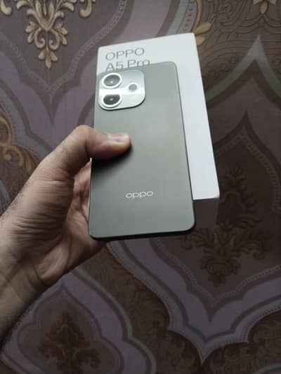 oppo A5 pro condition 10/10 box charger Sath ha only sale not exchange