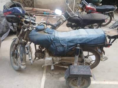 4 wheeler bike for Disable person