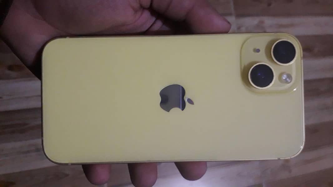 Apple iPhone 14 2