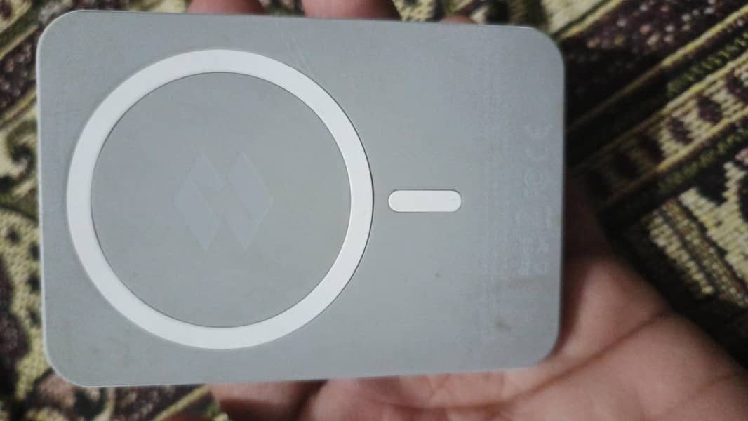 wireless charger 0