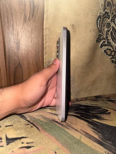 Vivo Y19s