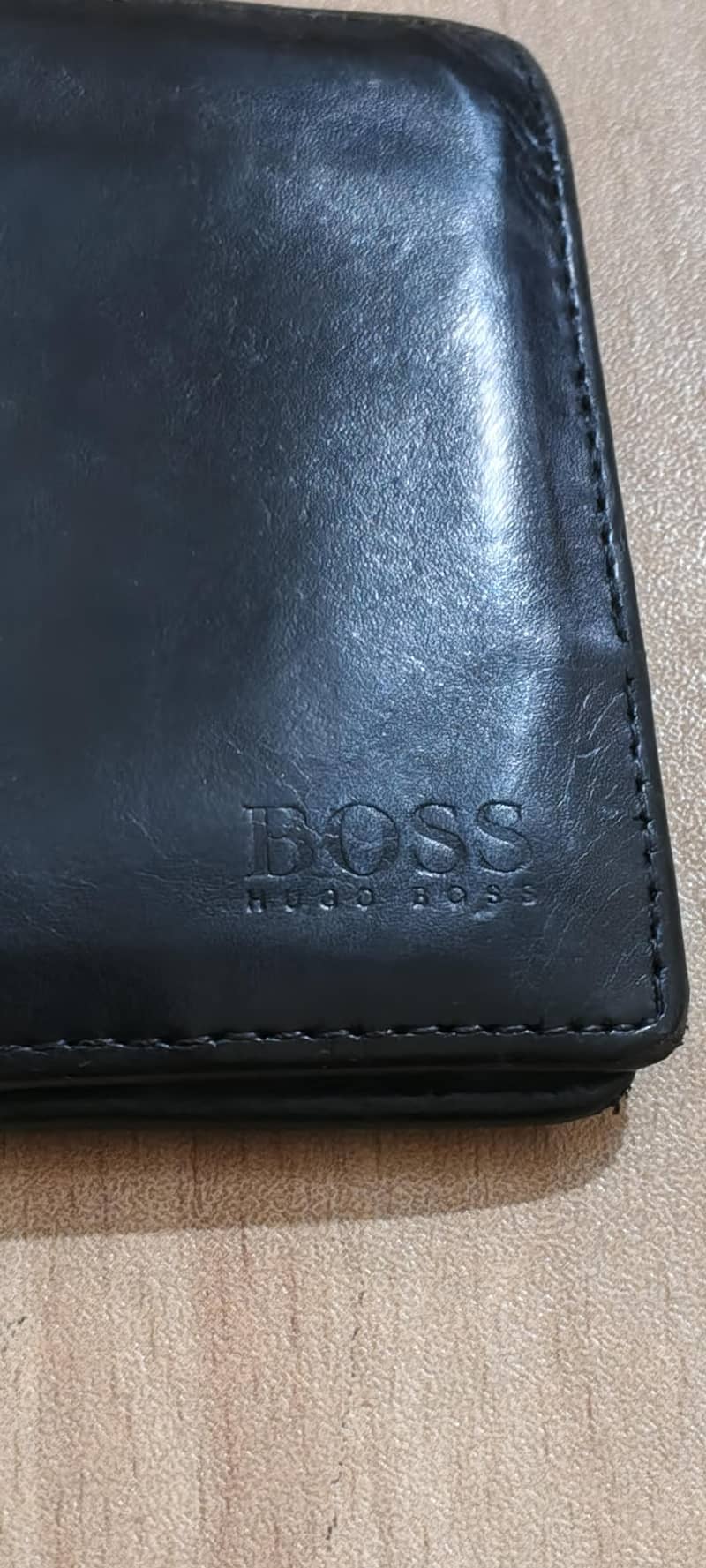 preloved Hugo boss Authentic wallet ( coded) 2