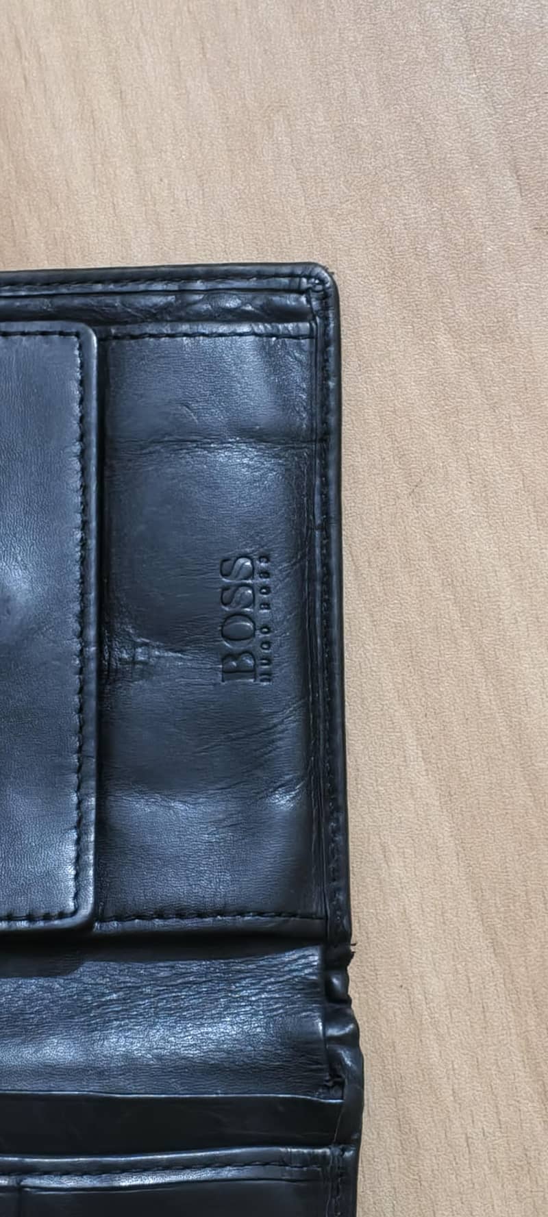 preloved Hugo boss Authentic wallet ( coded) 4