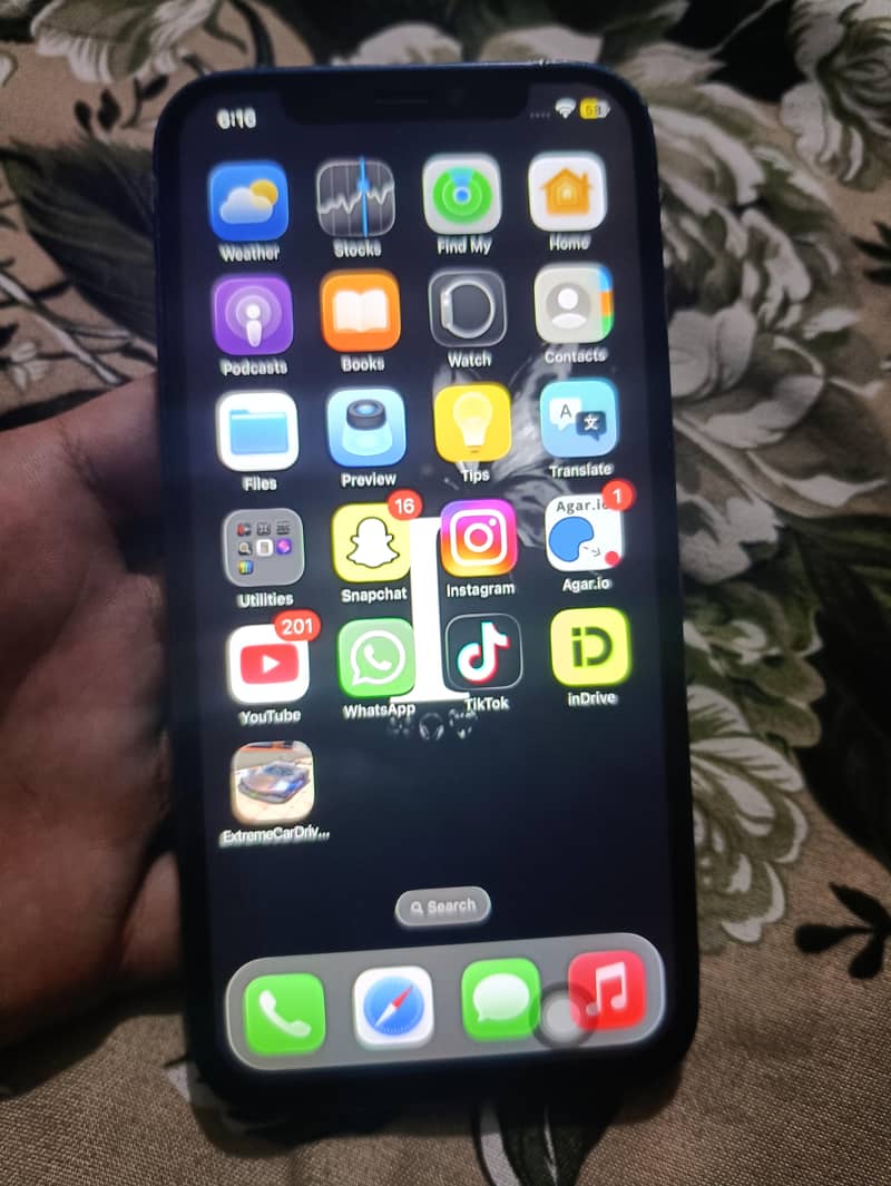 Apple iPhone 12 7