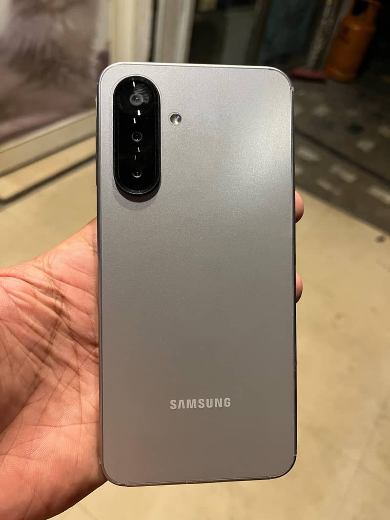 Samsung A17 0
