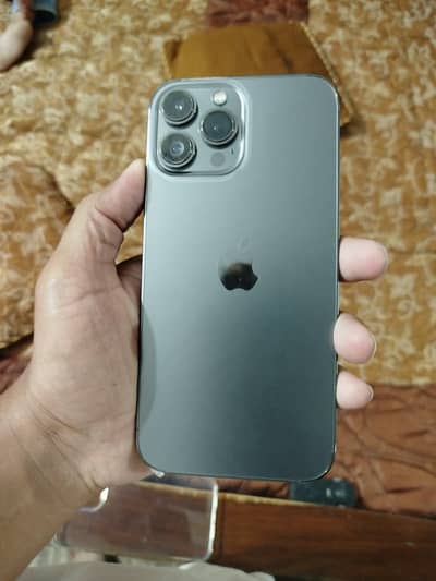 Apple iPhone 13 Pro Max Factory unlock 128 gb 10/10 almost