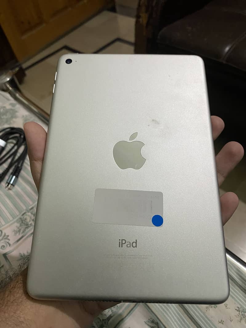 IPad Mini 4 0