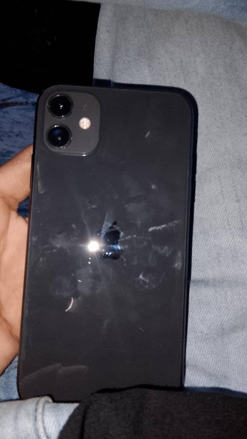 Apple iPhone 11 7
