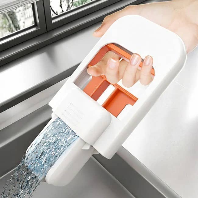 Multi-Functional Mini  Hand-Handled Squeeze Mop 3