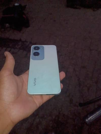 Vivo Y18