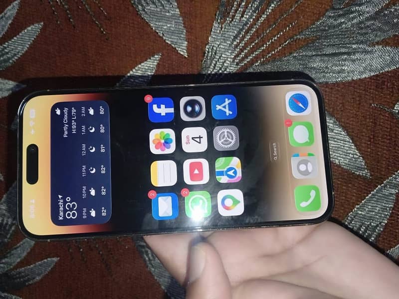 Apple iPhone 14 Pro Max 6