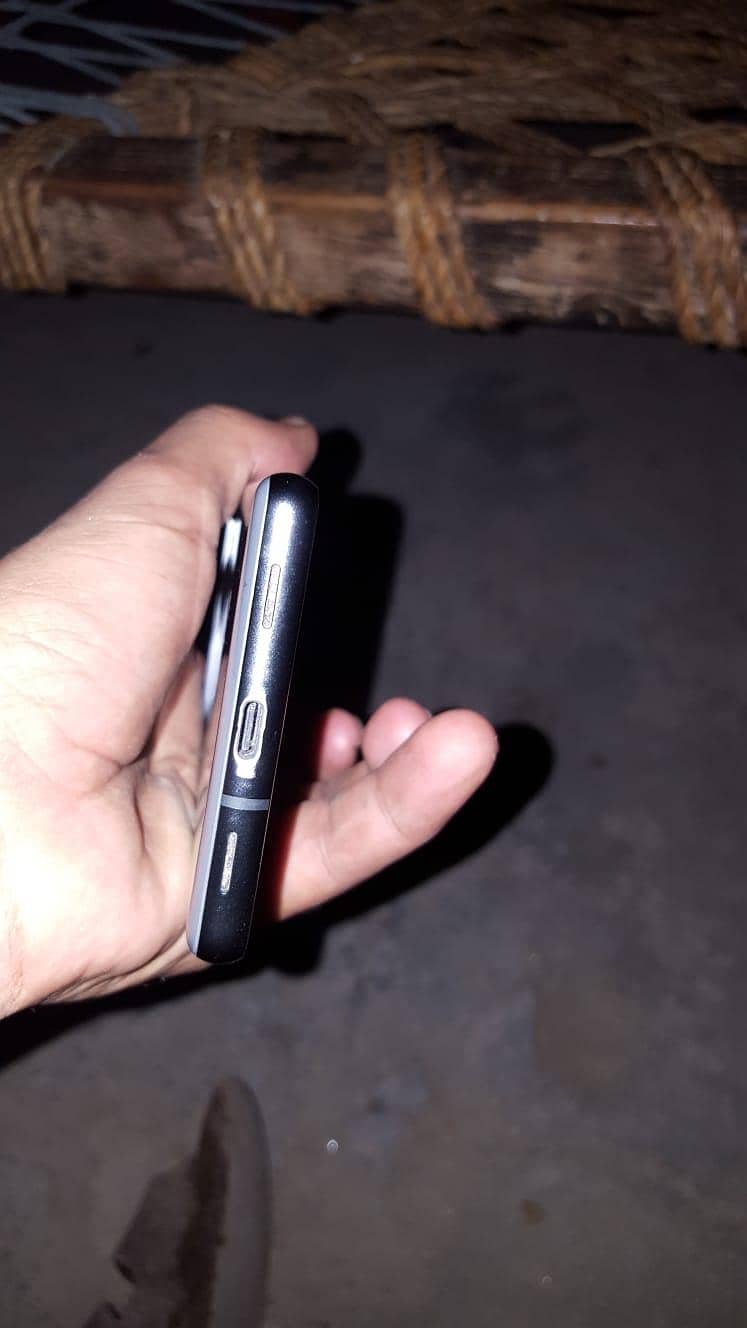 Google pixel 7a 3