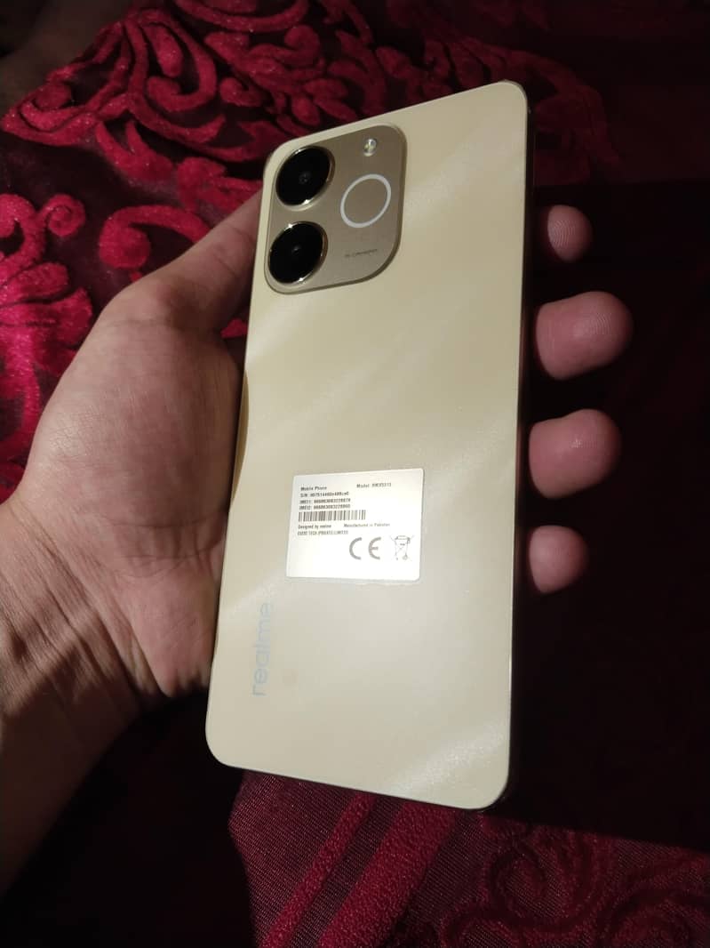Realme Note 70 4