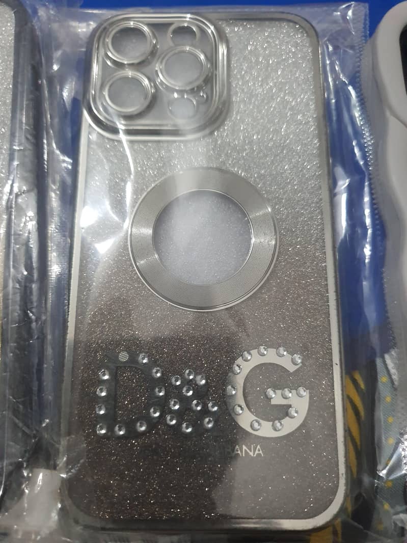 Apple iPhone 14 Pro Max 12