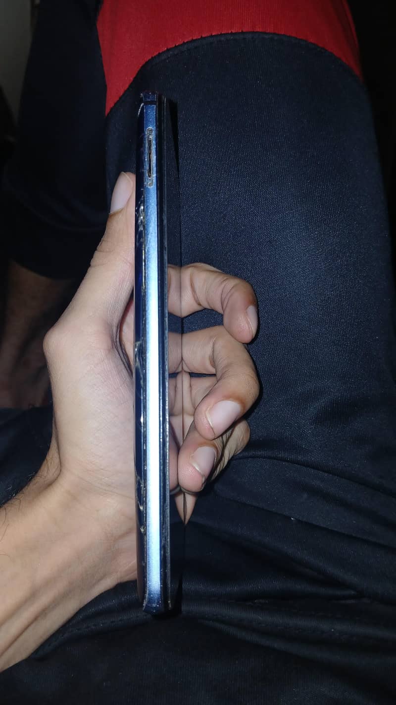 HONOR View20 2