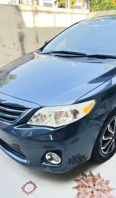 Toyota Corolla GLI 2011
