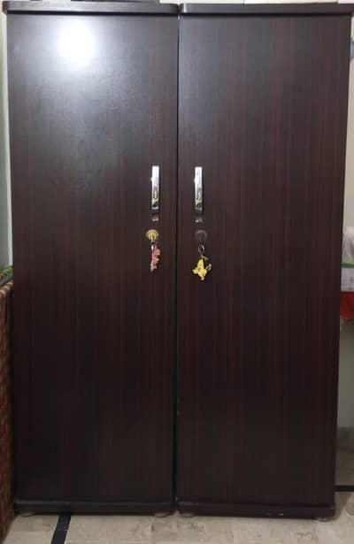 2 Door wardrobe , 1 seti and iron stand