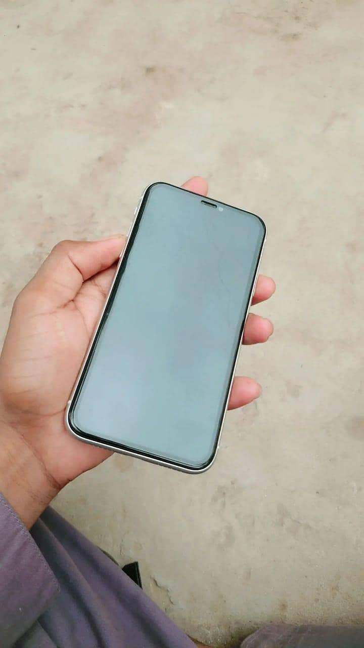 Apple iPhone 11 1