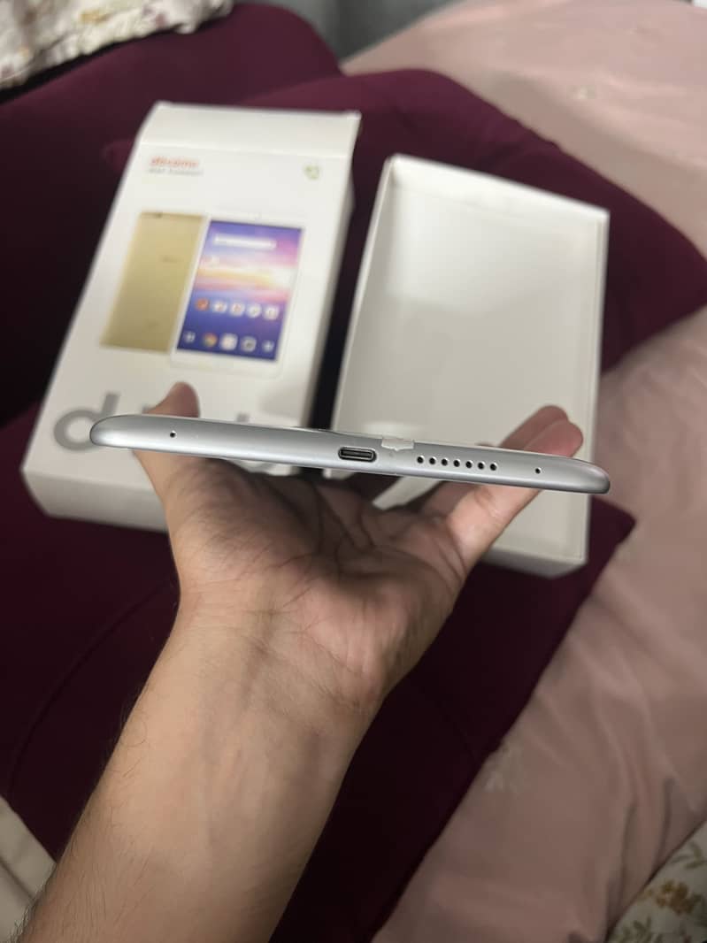 Imported tab excellent condition 3