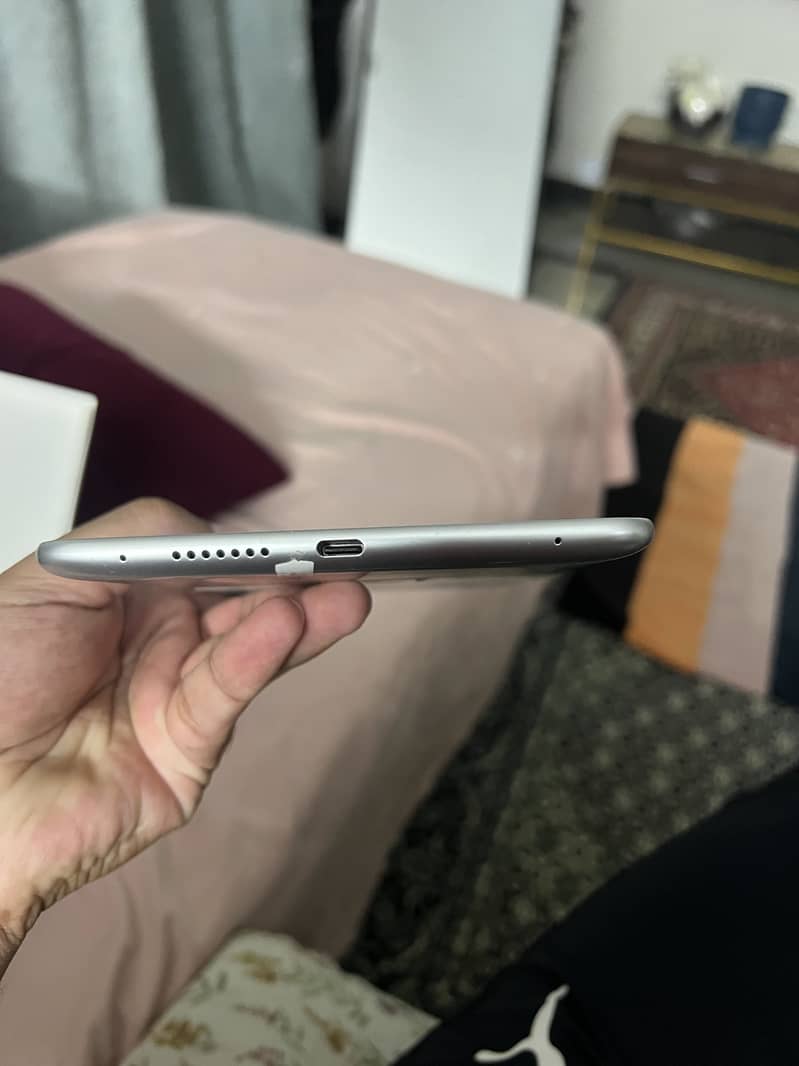 Imported tab excellent condition 6