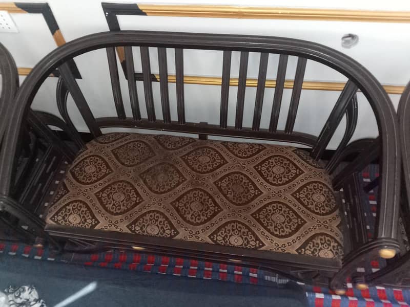Sofa set available 0